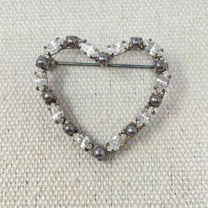 Vintage Rhinestone Heart Brooch Pin Silver-Tone Love‎ Romance Coquette